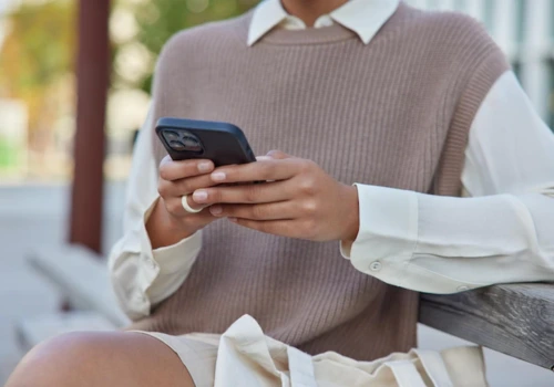 iOS 17 pode trazer novidades tão esperadas para o iPhone ( Imagem; Freepik)