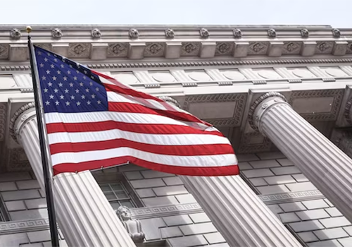 Visto para os Estados Unidos fica mais caro — Veja novos valores (foto: Brandon Mowinkel/Unsplash).