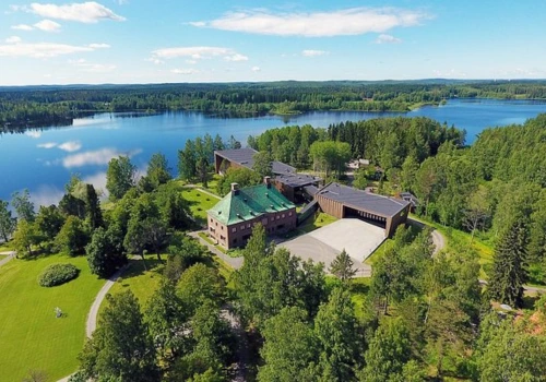 Veja por que visitar o país mais feliz do mundo ( Imagem: Divulgação Mänttä-Vilppula )