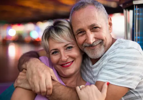 Como melhorar a relação de longa data? Veja 3 passos simples ( Imagem: Freepik)